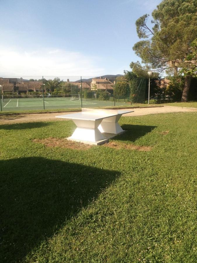 Apartamento Les Jardins Du Golf - Mandelieu Exterior foto